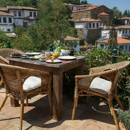 Frühstückspension Terrace Sirince *